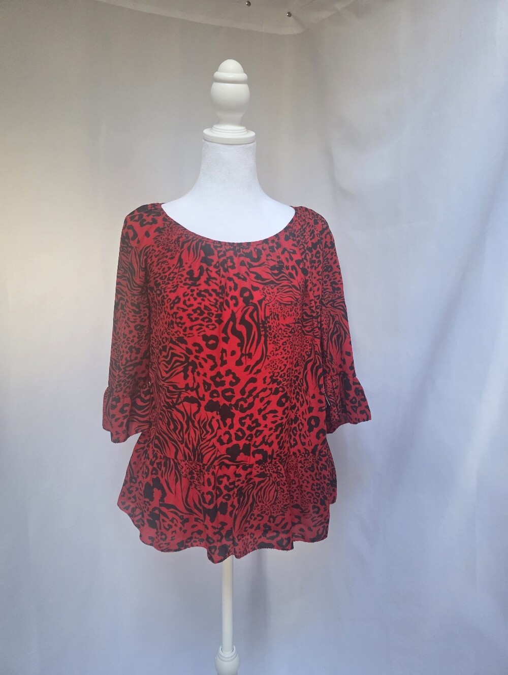 NWT Kensie Red Black Mixed Animal Print Peplum Blouse Top Size S